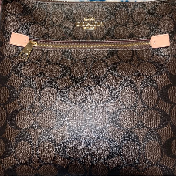 Coach Crossbody / shoulder bag purse - Picture 11 of 12